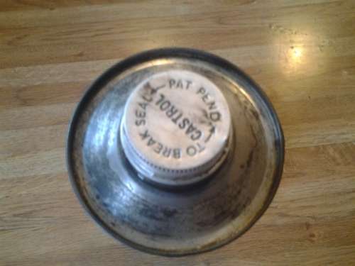 antique castrol motor oil can